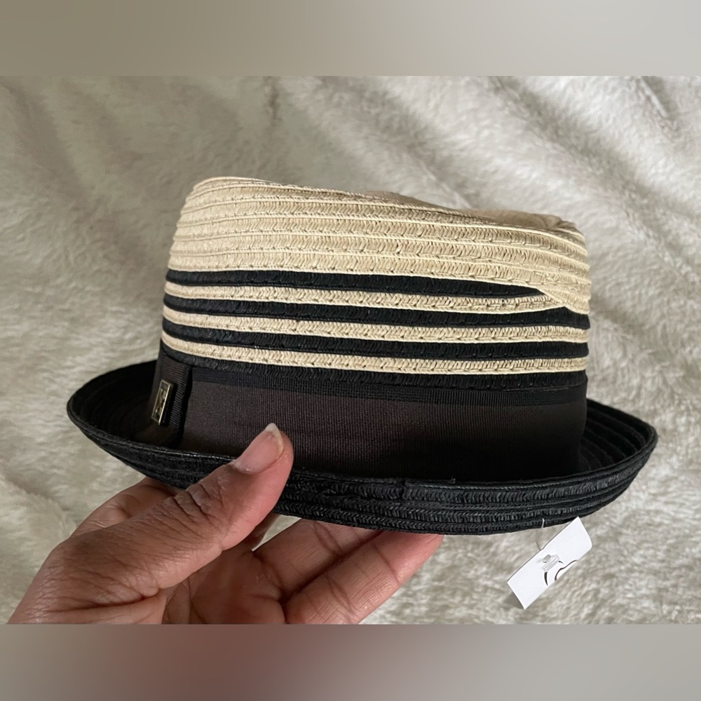 I love a man (or woman) in a hat…